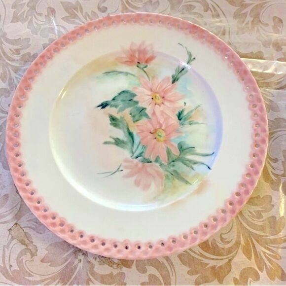 2 Hutschenreuther Germany Comtesse Floral Plates 8” Lace Edges Gorgeous no chips - Picture 3 of 6